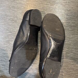 Gucci Black Leather Flats